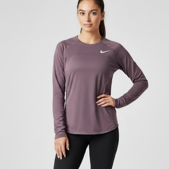Nike Running Dri-Fit Activewear Shirt Womens Large Long Sleeve Purple Nike Miler - Picture 1 of 8